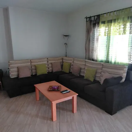 Semesterbostad Casa Luna Tahiche